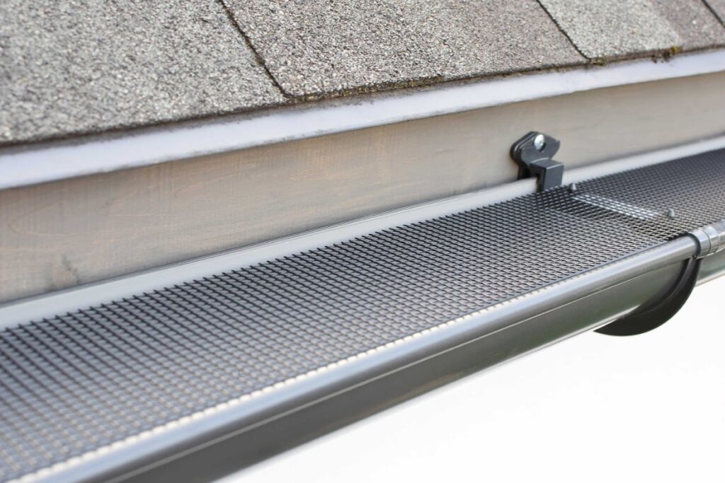 gutter service in Naples, FL