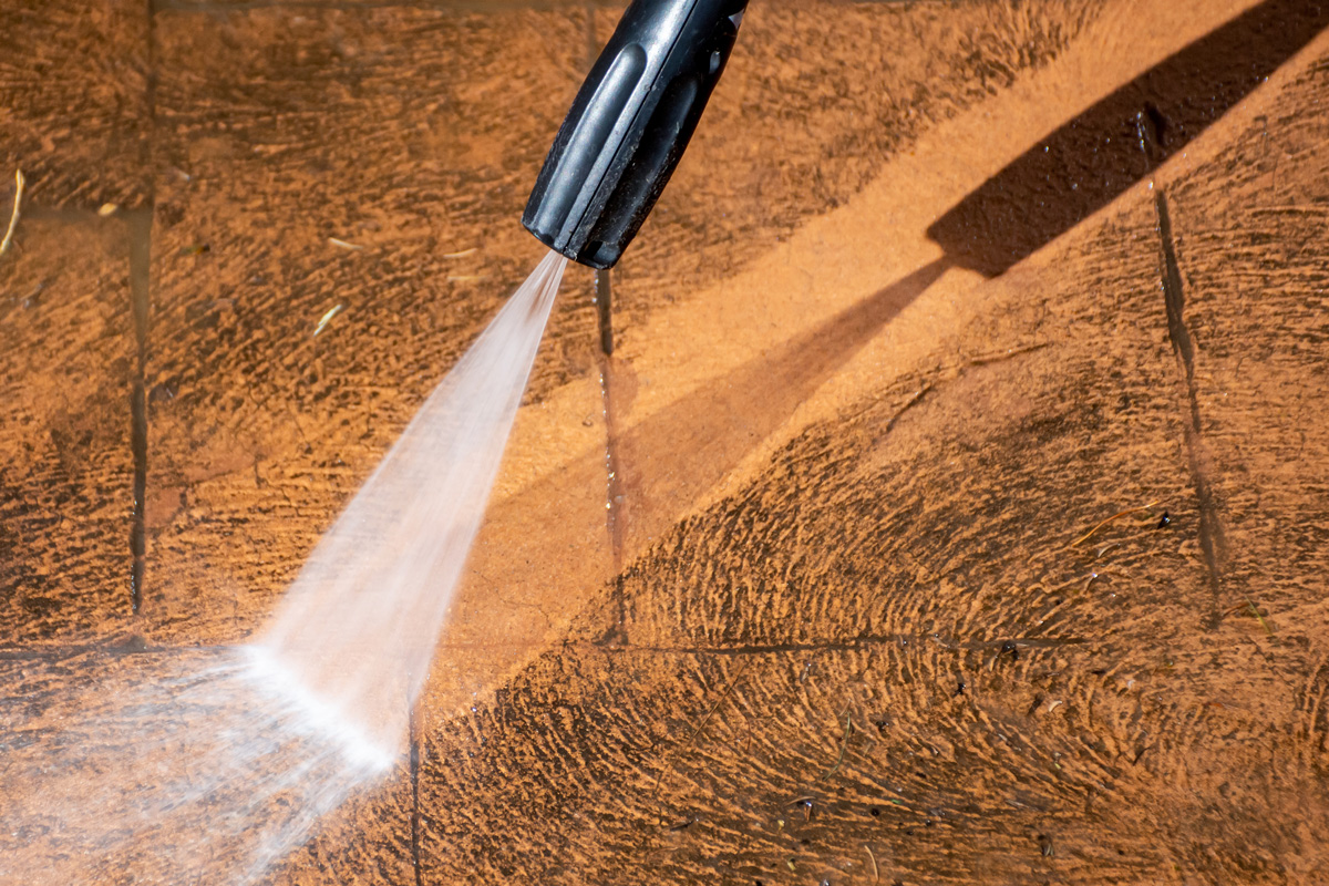 reliable commercial roofing expert Minneapolis, MN