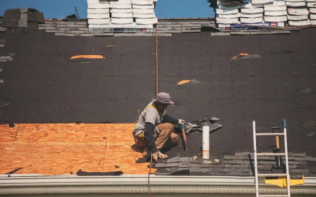Asphalt, Metal, or Composite: Best Type of Roof Material for Long-Term Value